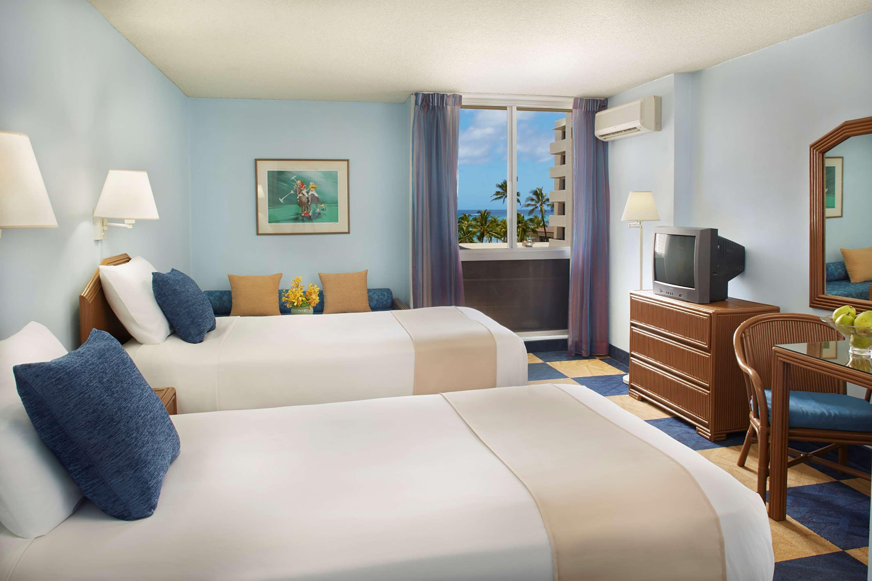 Ewa Hotel Waikiki Хонолулу Екстериор снимка