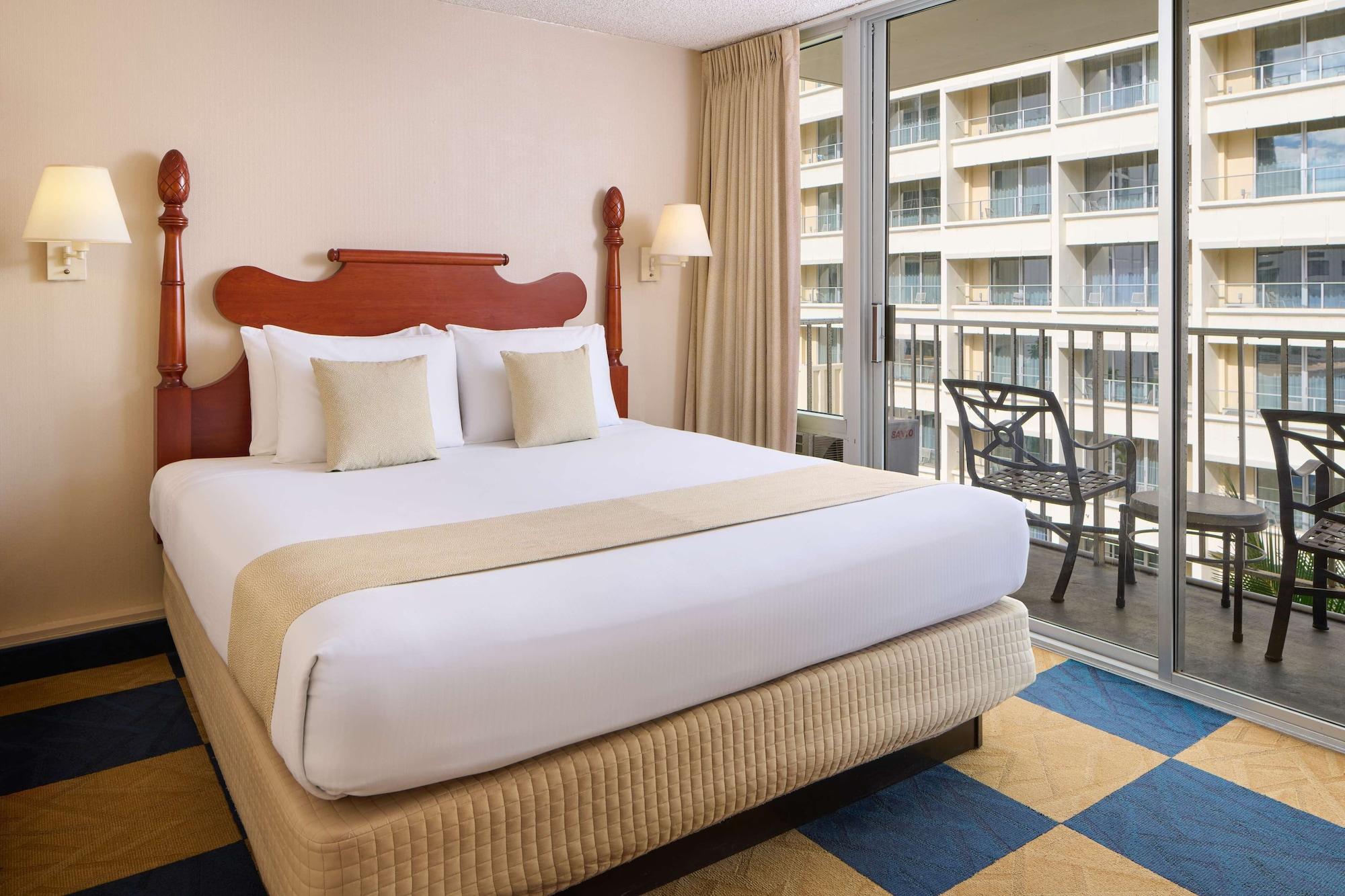 Ewa Hotel Waikiki Хонолулу Екстериор снимка