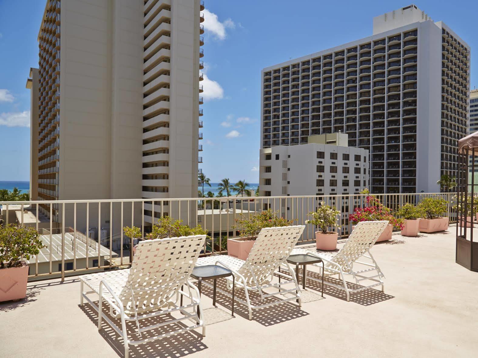 Ewa Hotel Waikiki Хонолулу Екстериор снимка